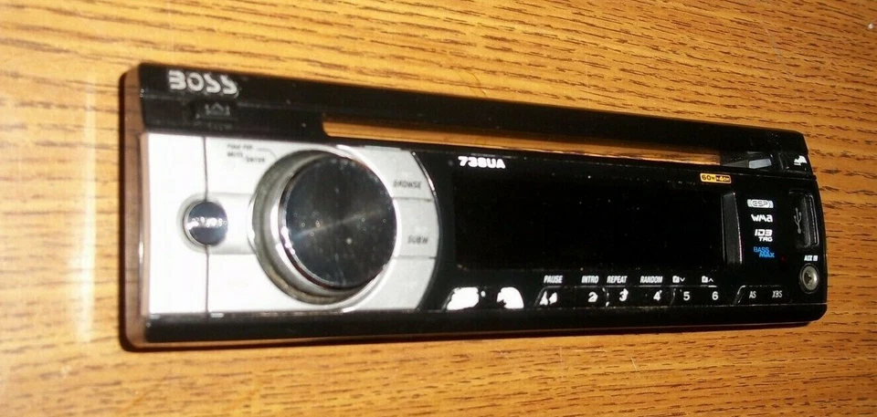 ¡Solo placa frontal BOSS 738UA!!! Sin probar Foto 4 de 4