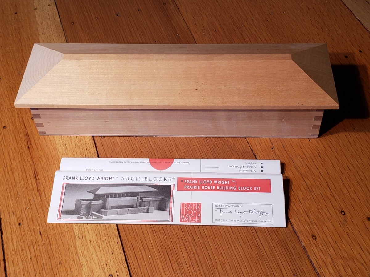 FRANK LLOYD WRIGHT ARCHIBLOCKSフランクロイドライト Frank Lloyd Wright Guggenheim Museum Building Block Set