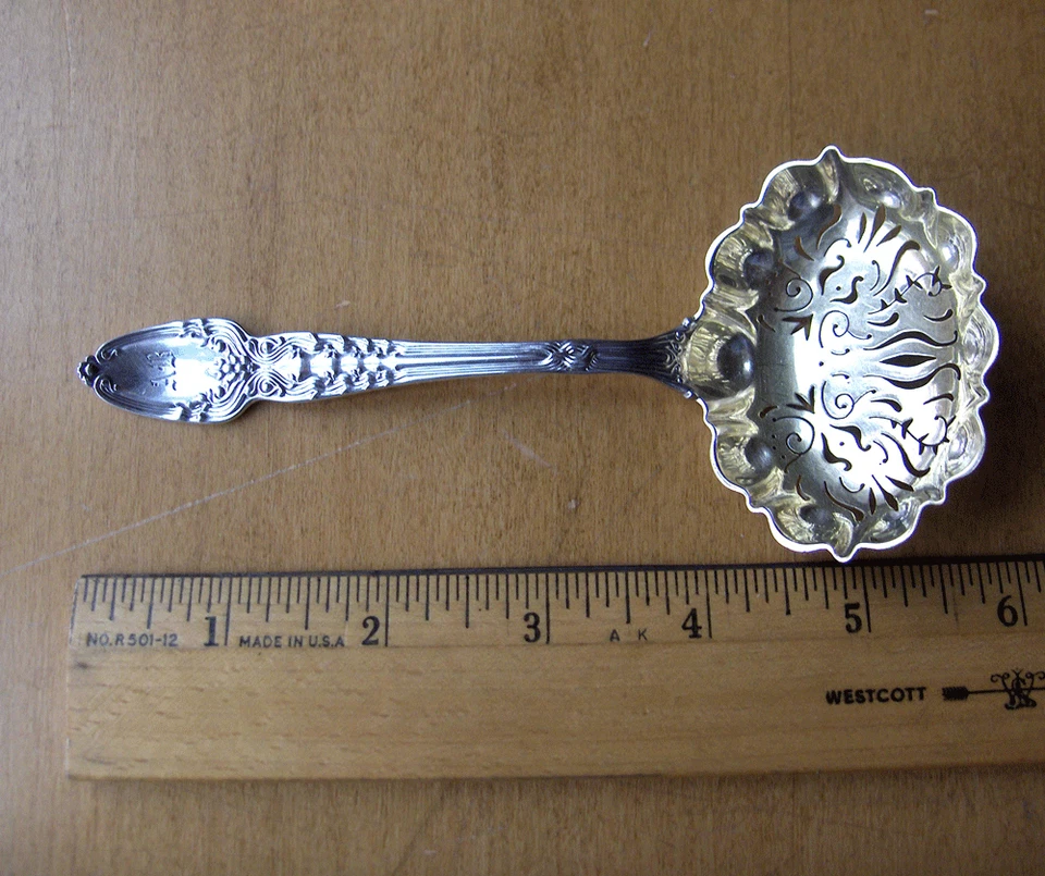 Tamiz de azúcar Tiffany & Co. escoba maíz plata esterlina ~ lavado en oro ~ 1890 Foto 2 de 4