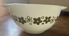 Pyrex 441 Spring Blossom Vintage Crazy Daisy Cinderella Mixing Bowl 1-1/2 PT