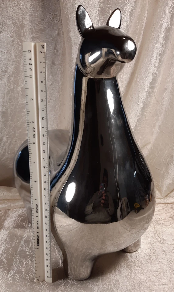 Современная серебряная металлическая керамическая декоративная скульптура лошади/ламы  - Изображение 4 из 4