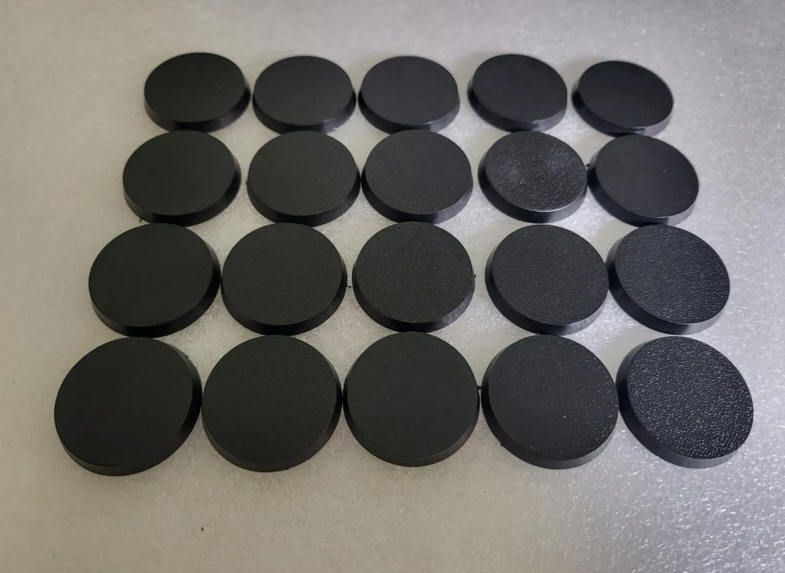 Lot De 100 Bases Rondes 25 Mm Pour Warhammer 40k Et AoS – Plastique Texturé Durable