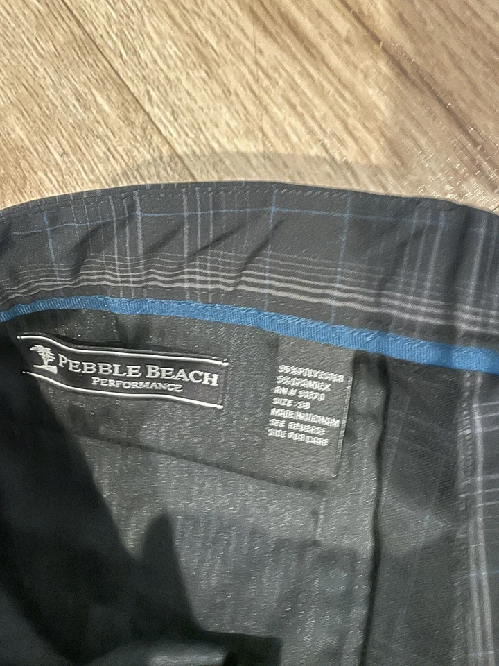 Pebble Beach Golf Shorts BNWT Striped 38 Waist - Image 4 of 4