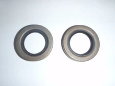 2 Rear Wheel Axle Oil Grease Seals 1959-1964 Pontiac - NEW PAIR 1455257