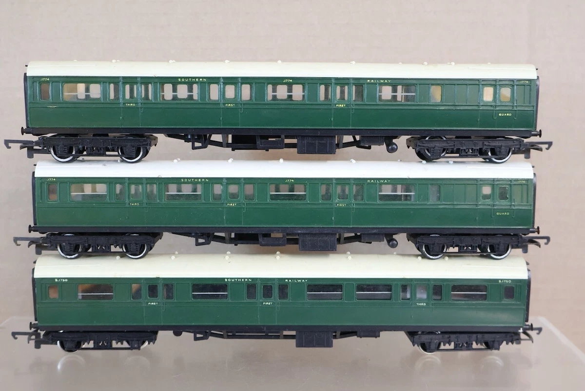 Hornby OO Southern Coach Model Railroad Passenger Cars for sale | eBay