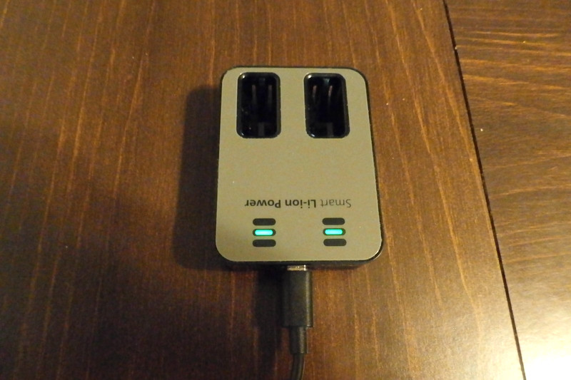 Smart Li-Ion Charger w/Cable Excellent condition-Signia Pure Hearing Aids Parts