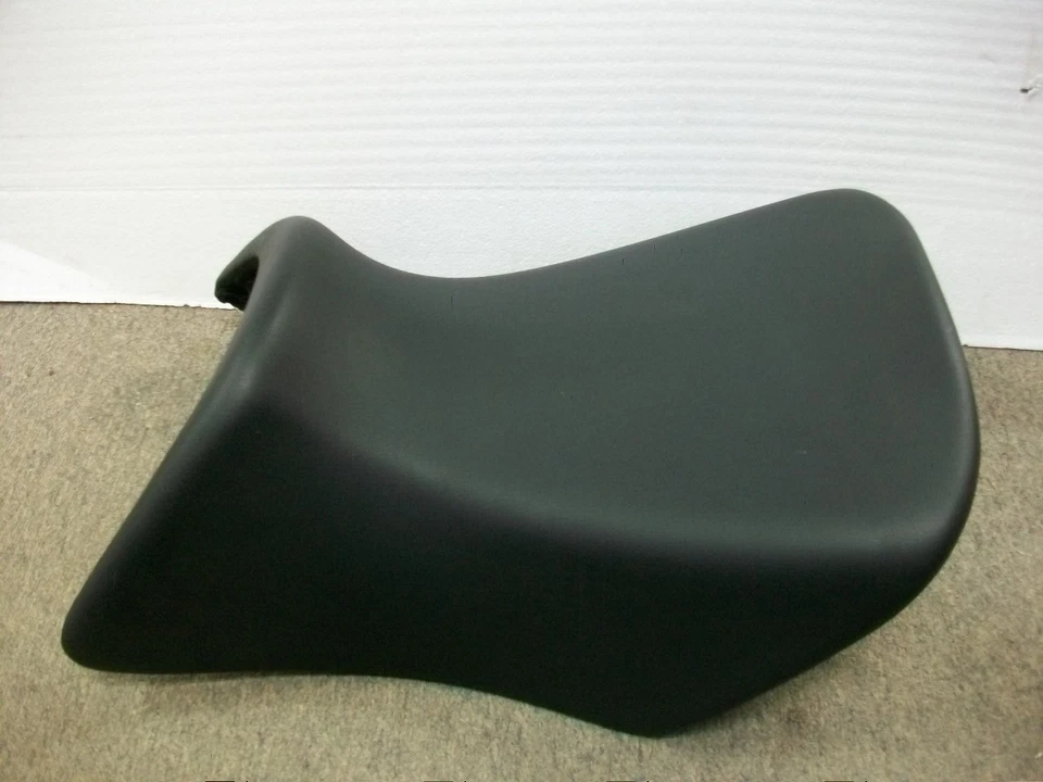 OEM! Sillín de asiento delantero BMW 2005-2013 R1200RT K26 06327681684 Foto 2 de 4
