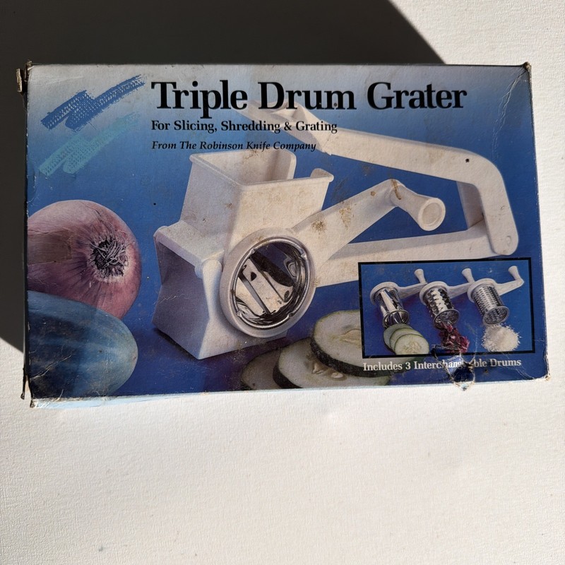 Robinson Multi Grater Shredder Slicer Handheld Rotary  3 Drums NEW IN BOX #85025