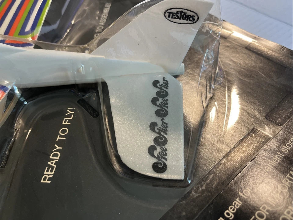 Testors Free Flier Rubber Band Power Airplane - New & Sealed -Vintage 1972 Rare - Image 3 of 4