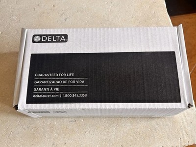 Delta RP1001SP Countertop Soap/Lotion Dispenser In Spotshield Stainless NEW