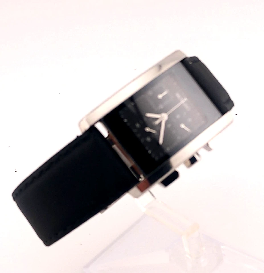 Movado Eliro cronógrafo masculino aço inoxidável com pulseira de couro modelo #84.H1.1461 - Imagem 3 de 4