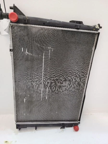 2013-2018 HYUNDAI SANTA FE Radiator 2.4L 253102B300 Foto 3 de 4