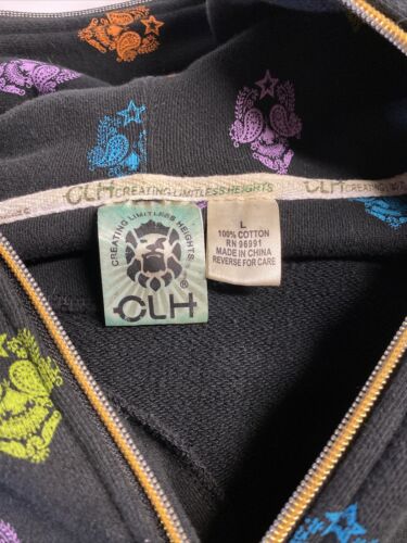 Creating Limitless Heights Hoodie - Picture 3 of 4