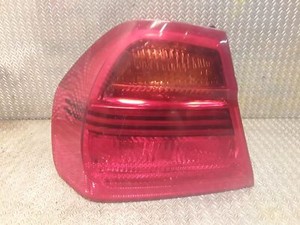 BMW E90 Rücklicht Links Außen Licht für 3 Serie E90 Limousine OEM 6937457