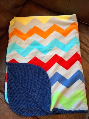 Circo Baby Blanket White w/Pink Aqua Blue Flowers Plush ...