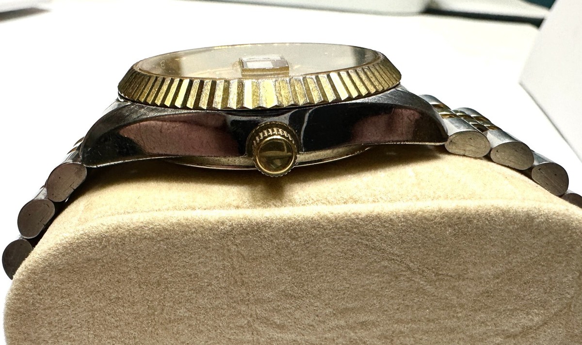 AUTHENTIC DISNEY MICKEY MOUSE MENS STAINLESS/GOLD BRACELET DAY