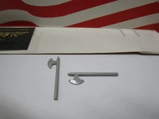Lego HARRY POTTER,CITY (2) MINIFIGURE WEAPON AXE,HALBERD (LIGHT BLUISH GRAY)