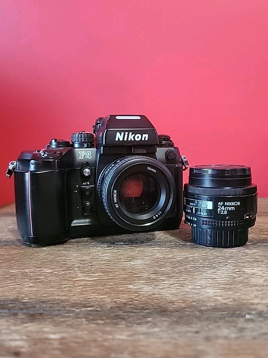 Minty] Nikon F4 with AF Nikkor 50mm 1:1.4 Lens + AF Nikkor