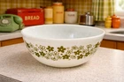 Pyrex Vintage Spring Blossom (Crazy Daisy) Mixing Bowl 4qt Style 404 - RARE!