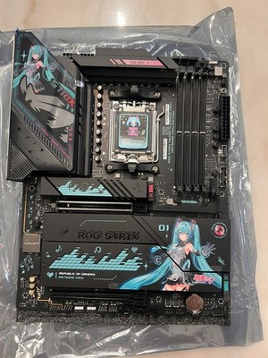 ASUS ROG STRIX X870E-H GAMING WIFI7 HATSUNE MIKU EDITION motherboard