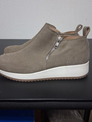 Blondo Ellorie Wedge Sneakers - Taupe Suede