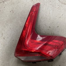 VOLVO V40 2012-2018 OUTER TAIL LIGHT REAR RIGHT DRIVER SIDE OFFSIDE 31395479