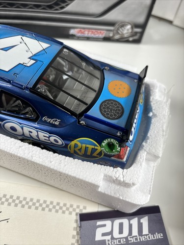 RARO 2012 Tony Stewart #14 Oreo colore liquido 1:24 nuovo con scatola autografato firmato 1 di 64 - Foto 6 di 13
