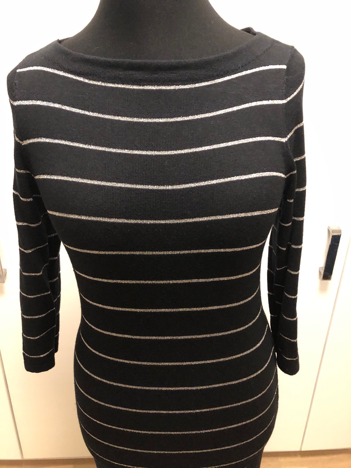 Lauren by Ralph Lauren Kleid, schwarz mit Glitzerstreifen, Größe M- 38 40 Lauren by Ralph Lauren Kleid, schwarz mit Glitzerstreifen, Größe M- 38 40