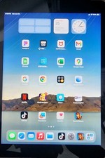 Apple iPad (9th Generation) A2604 64 GB, Wi-F...