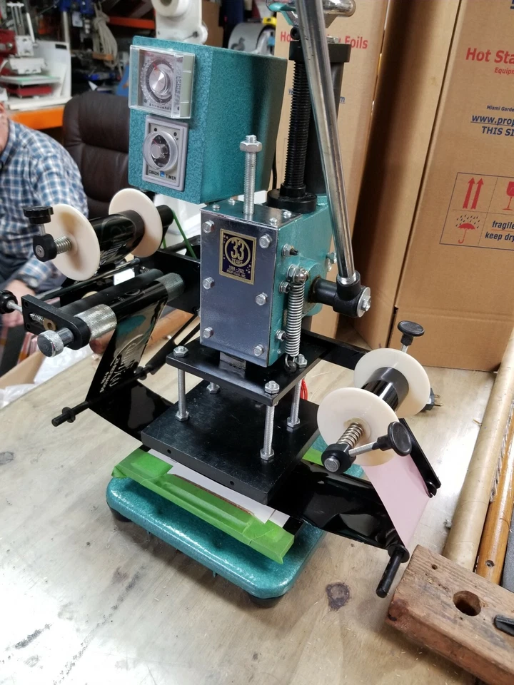 Máquina de carimbo a quente PROPI USA modelo 625578 área de frete grátis: 6-1\4" x 5-3/4"  - Imagem 4 de 4