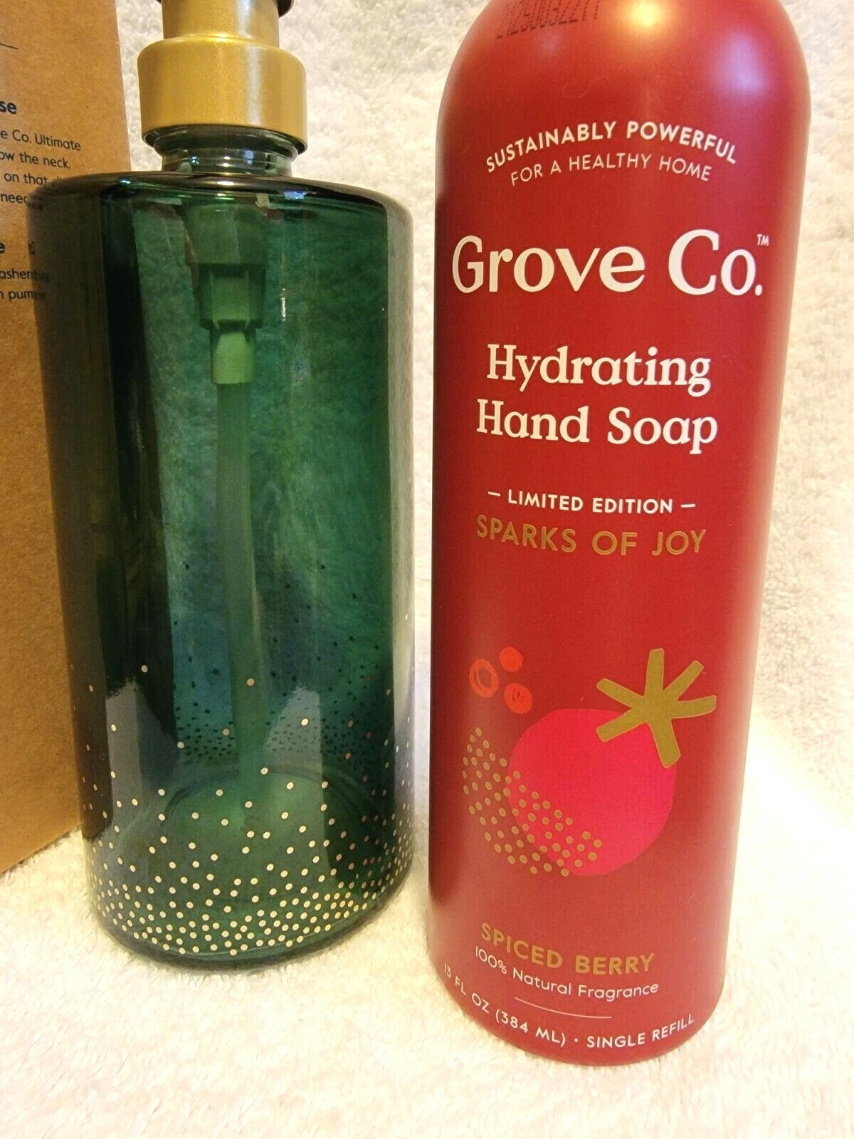 GROVE CO DISH SOAP DISPENSER & Hydrating Hand Soap 13 oz SPICED BERRY