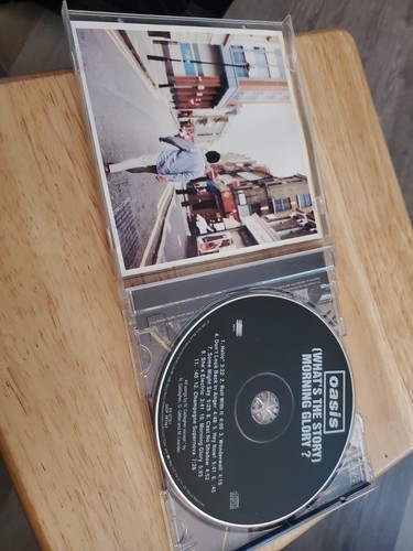 OASIS - (What's the Story) Morning Glory?; Music CD - Picture 4 of 4