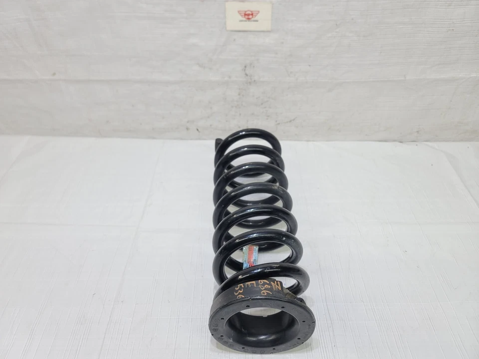 Muelle helicoidal trasero derecho o izquierdo Ford Edge 2019-2023 OEM L2GC5560CNA Foto 3 de 4