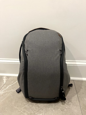 Peak Design Everyday 20L Zip Backpack - Ash Gray (BEDBZ-20-BK-2)