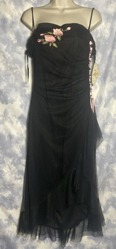 Rebecca Evening Dress XL Black Lace over Lining Pink Ribbon Corset Tie Side NWT - Picture 3 of 14