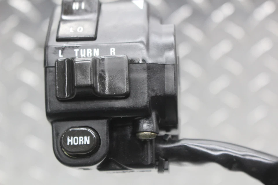 Kawasaki Vulcan 750 VN750A 2003 clip izquierdo en mango bocina interruptor de señales Foto 2 de 4