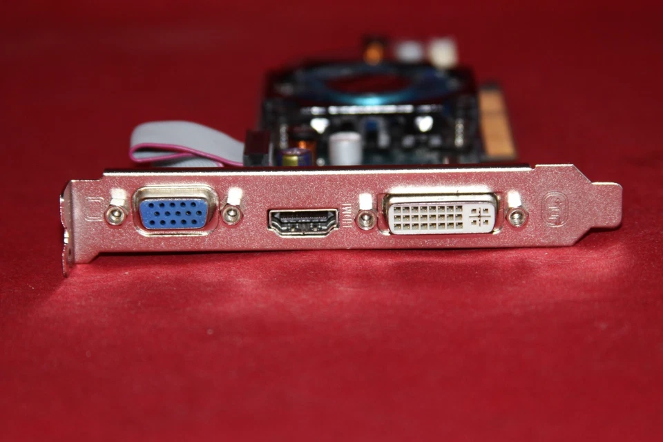 HIS ATI Radeon HD 4350 512MB 64BIT DDR3, AGP Graphics Card (H435F512HA) - Image 4 of 4