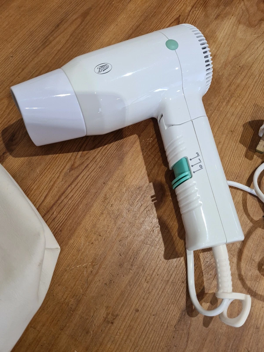 Wählen Intakt Titicacasee boots hair dryer Einkaufszentrum Das Hotel
