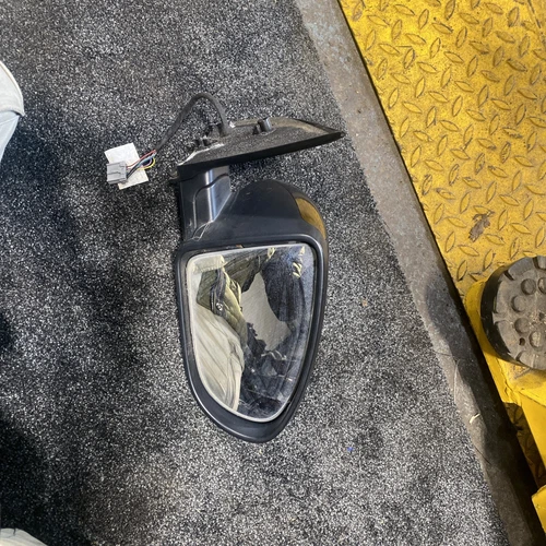 nissan qashqai Extra Seven Seater Front Mirror Driver Side  026202