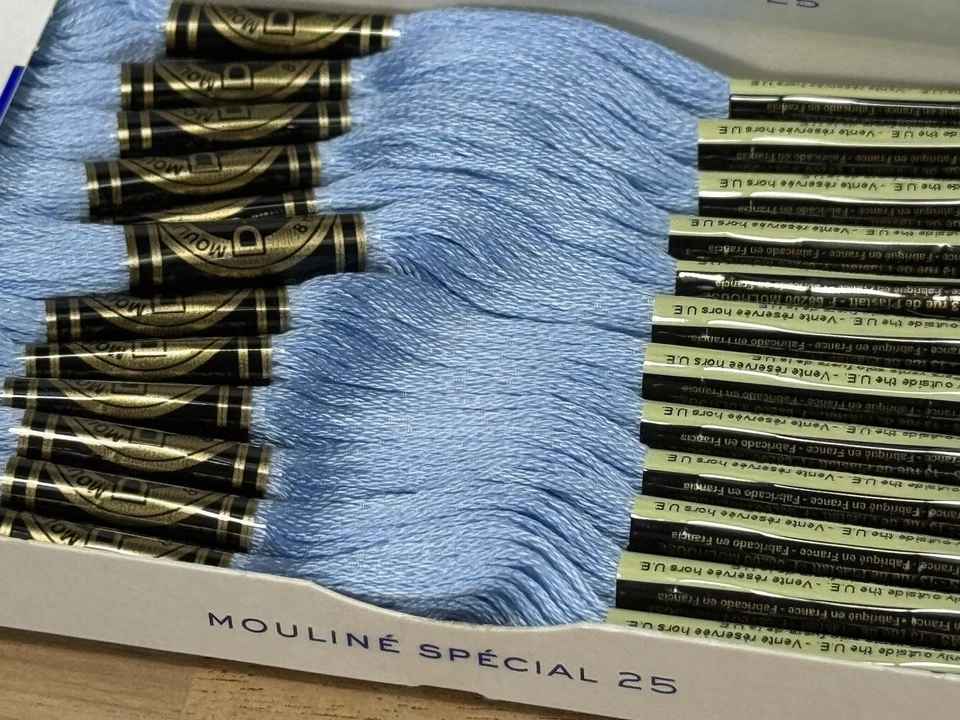 ✅ 4 Boxes ✅NEW ✅DMC 25 EMBROIDERY FLOSS ✅MOULINE ✅FRANCE ✅100% COTTON ✅#827 - Image 2 of 4