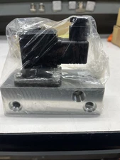 Azbil TA Co MVS-2203M-17 AC100V Air Ejector Solenoid Valve New in Box