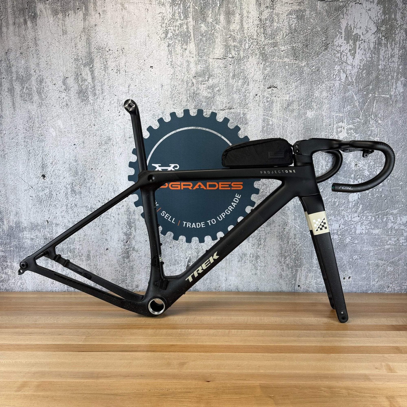 Low Mile! 2025 Trek Checkmate SLR Small 54cm Black Carbon Gravel Bike Frameset