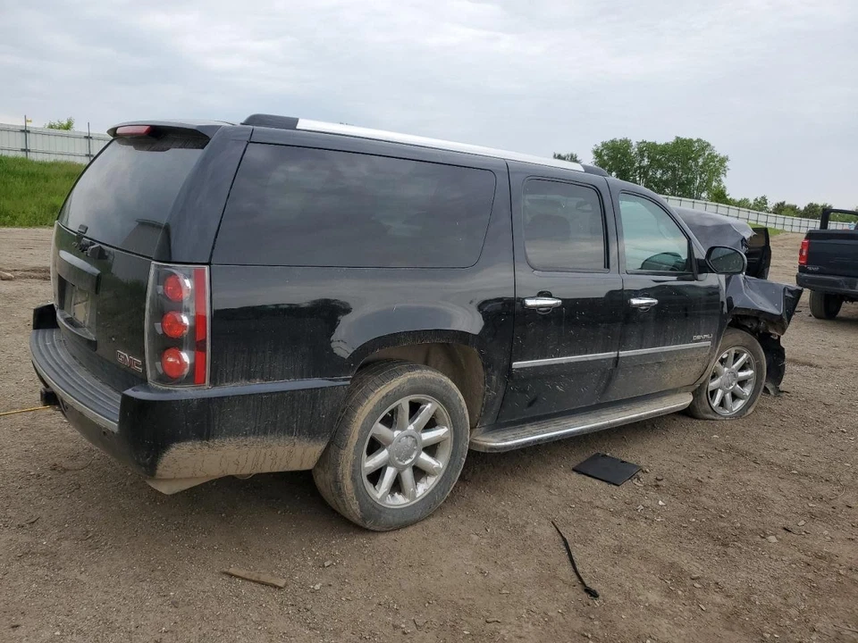 Used Front Left Door Assembly Front fits: 2014 Gmc Yukon xl 1500 Front Left Grad - Image 3 of 4
