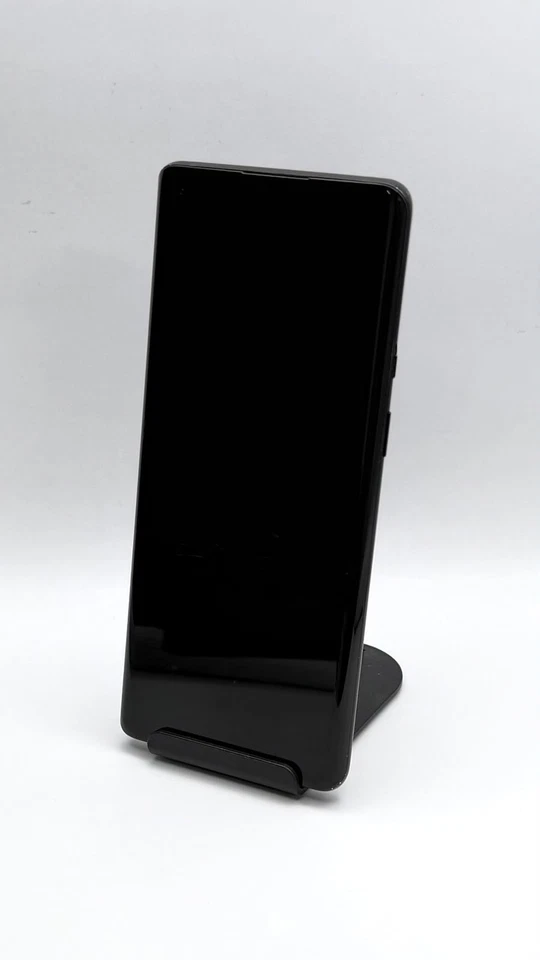 OnePlus 8 Pro · 128GB, photo 1 of 5