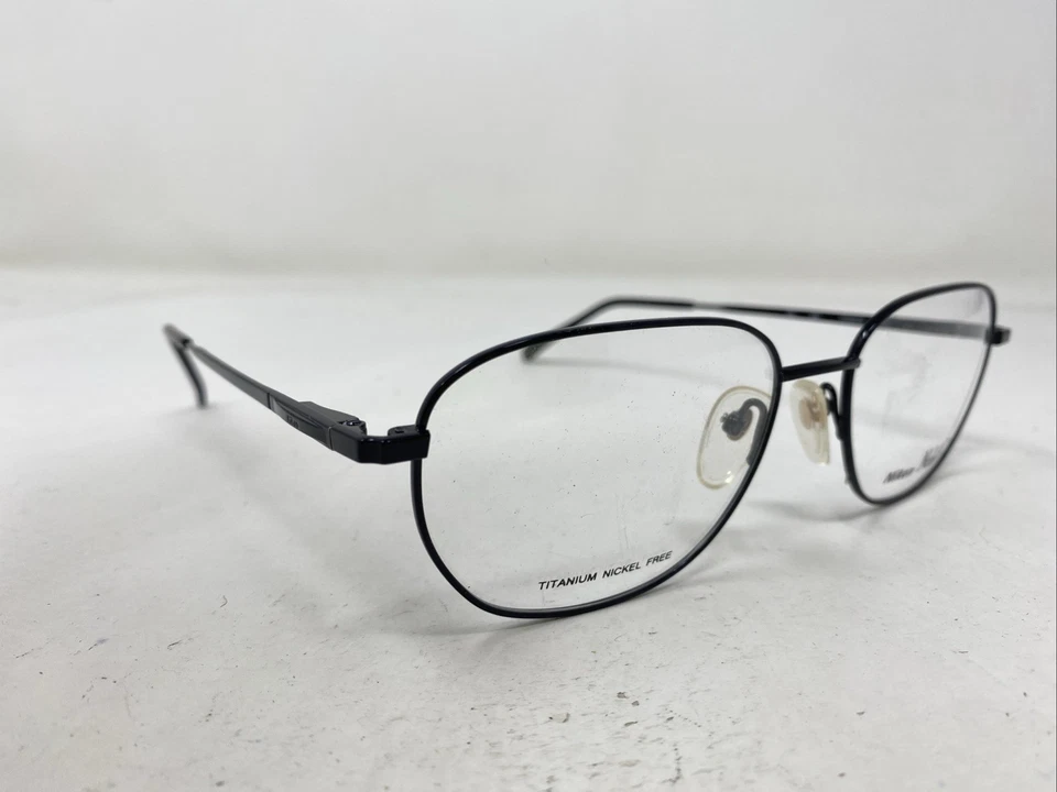 Marco de gafas Nikon NOBILI-TI DT4101 0381 60-19-150 Gunmetal borde completo 197N Foto 3 de 4