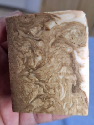 bacalite faturan amber  4 block 875 grams  suitable for rosary making