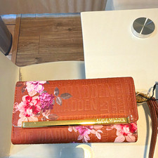 Steve Madden Floral Wristlet Wallet Brown/Pink/Purple w/ Wrist Strap, Zipper