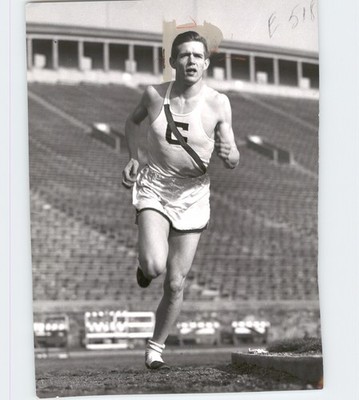 Charles E Moore Jr Olympic Champion 400 Meter World Record 1952 Press Photo