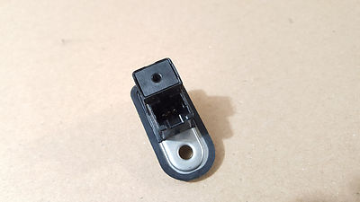 ✩mi⭐︎ mitsubishi 8608A145 MR271892 MR348658 DOOR JAMB SWITCH a406