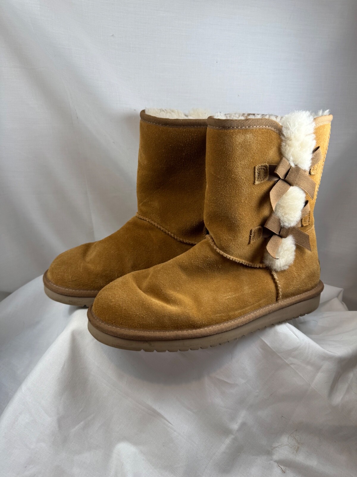 Koolaburra by UGG Womens Victoria Short Chestnut Boots Size 9